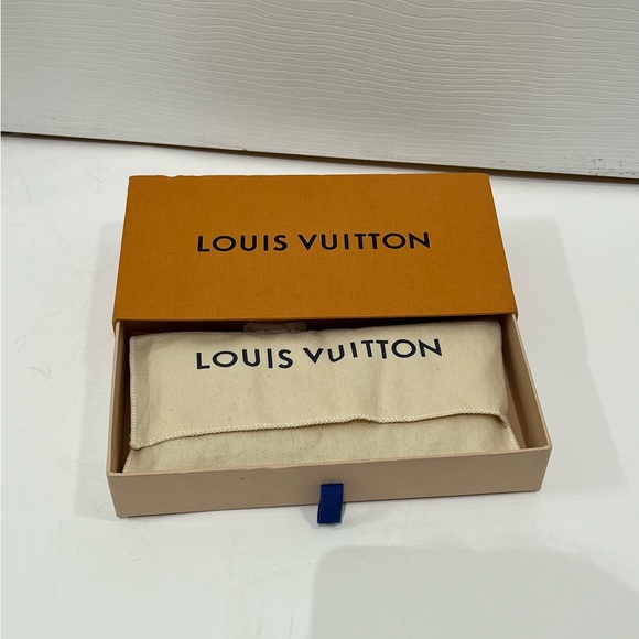 LV Amarante Long Wallet - Picture 2 of 12